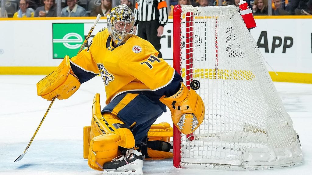 Juuse Saros pelasi jälleen huippukauden Nashvillen maalilla, vaikka joukkue jäi rannalle pudotuspeleistä.