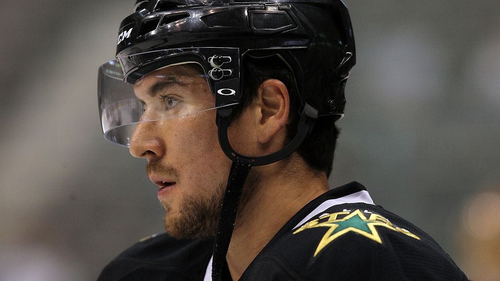 Raymond Sawada pelasi uransa 11 NHL-ottelua Dallas Starsissa. Kuva syyskuulta 2011.