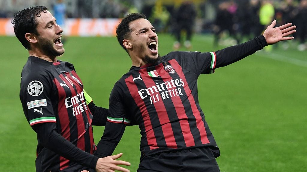 Milanin terävä hyökkäys näyttävästi maaliin – Zlatan Ibrahimovic jakoi aplodit