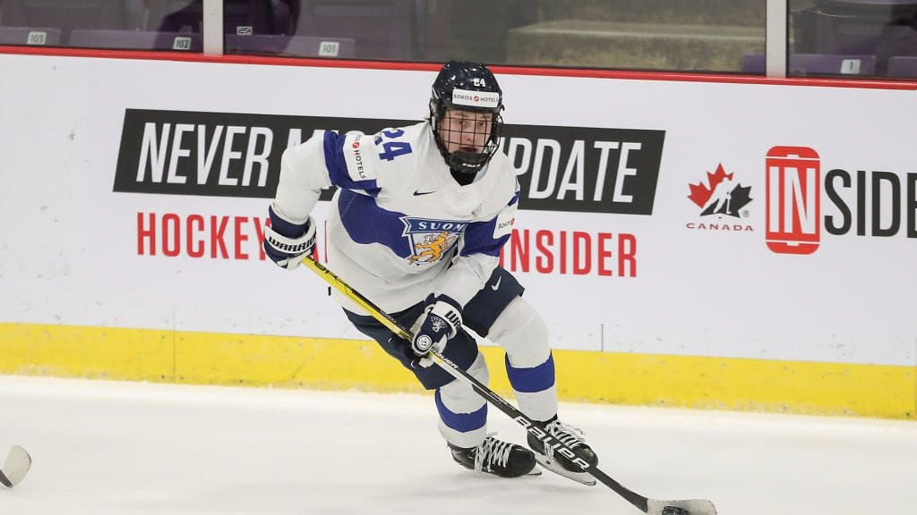 Viivi Vainikka teki Suomen ainoan maalin Tshekkiä vastaan.