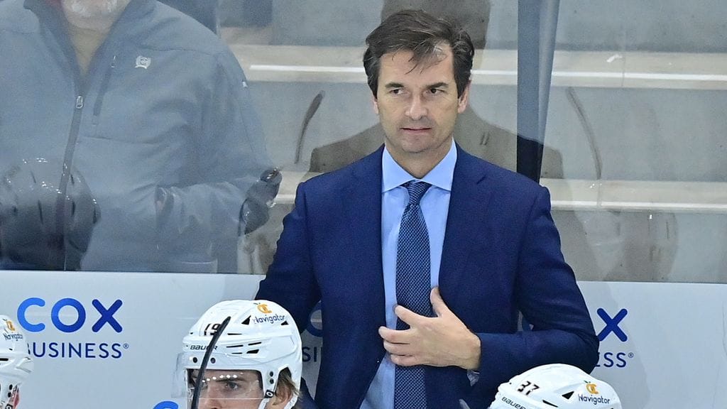 Dallas Eakins ei jatka NHL:n sarjajumbo Anaheim Ducksin päävalmentajana.