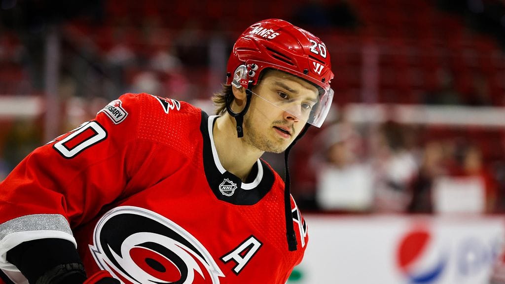 Tässä ovat NHL:n pudotuspeliparit ja suomalaisasetelmat – MM-kisoihin vapautui tukku tähtiä