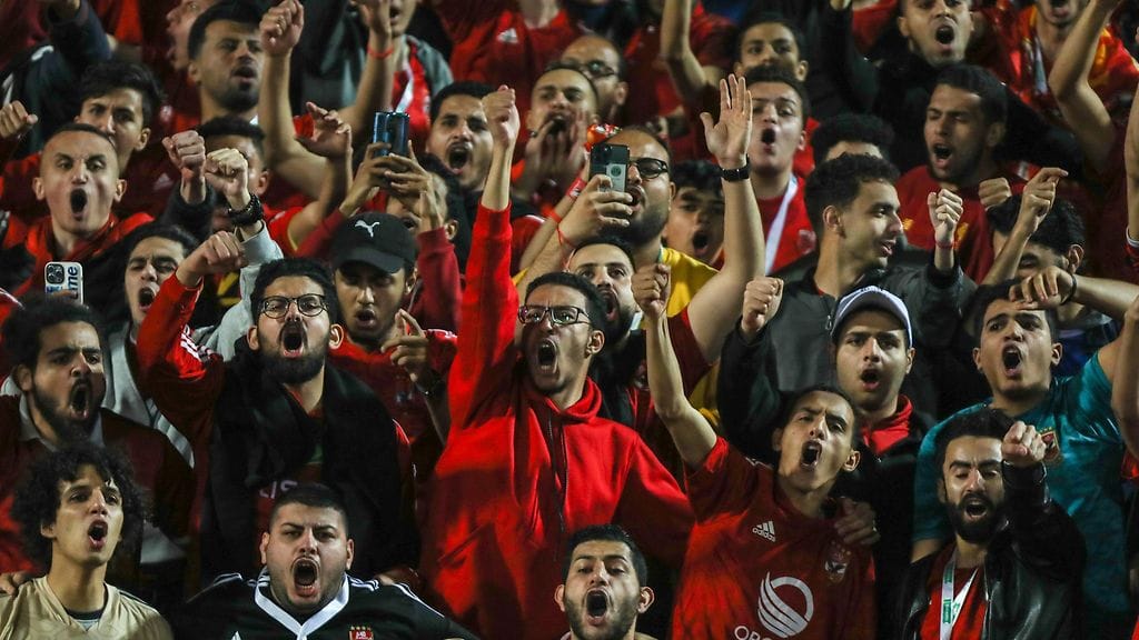 Al-Ahlyn kannattajat juhlivat Egyptin cupin voittoa viime viikolla.