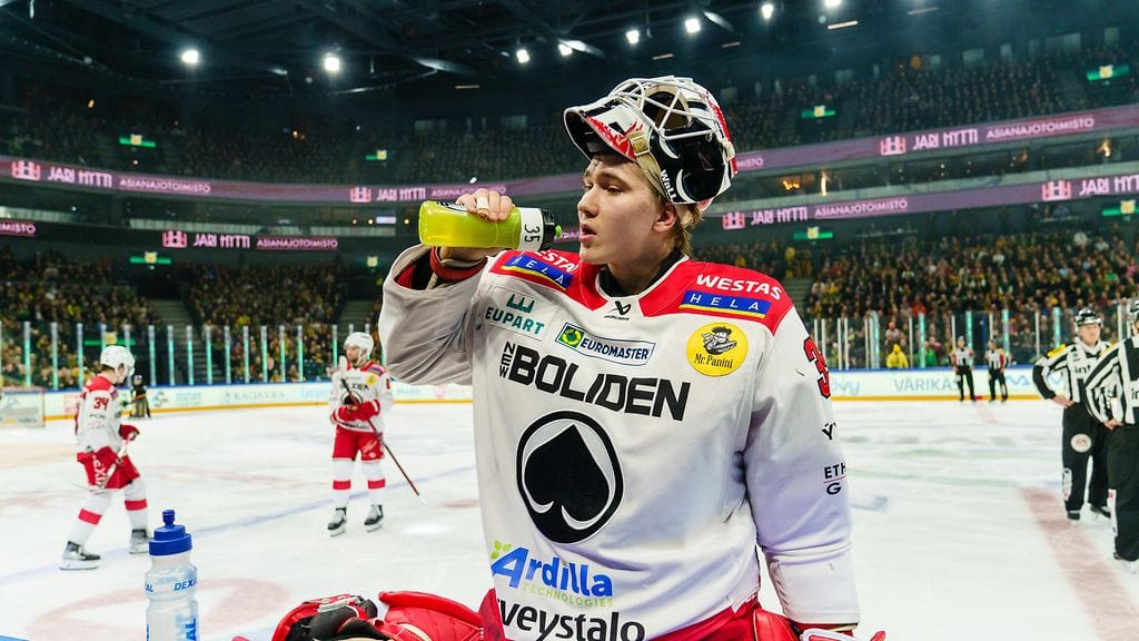 Rasmus Korhonen pelasi Ässissä 15 runkosarjan ottelua.