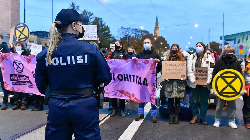 Elokapinan mielenosoitus syyskuussa 2021.