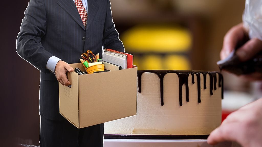 Työpaikastaan lähtevä saattaa joutua viimeisen naljailun kohteeksi jäähyväisjuhlissaan. Kuvituskuva.