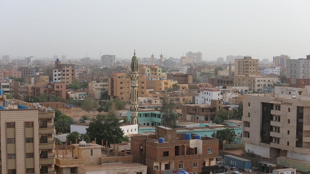 Kuvituskuva. Järjestö ei kertonut, olivatko valtaajat Sudanin asevoimien vai puolisotilaallisten RSF-joukkojen sotilaita.