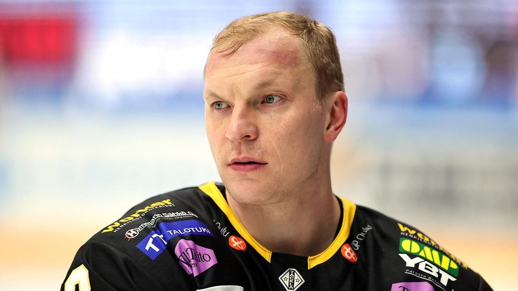 Joonas Kemppainen jatkaa Oulussa.