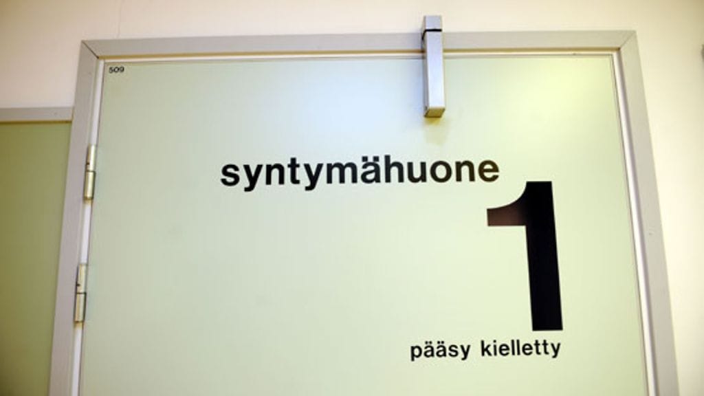 Synnytyssaleissa nähdään kipakoita tunteenpurkauksia.