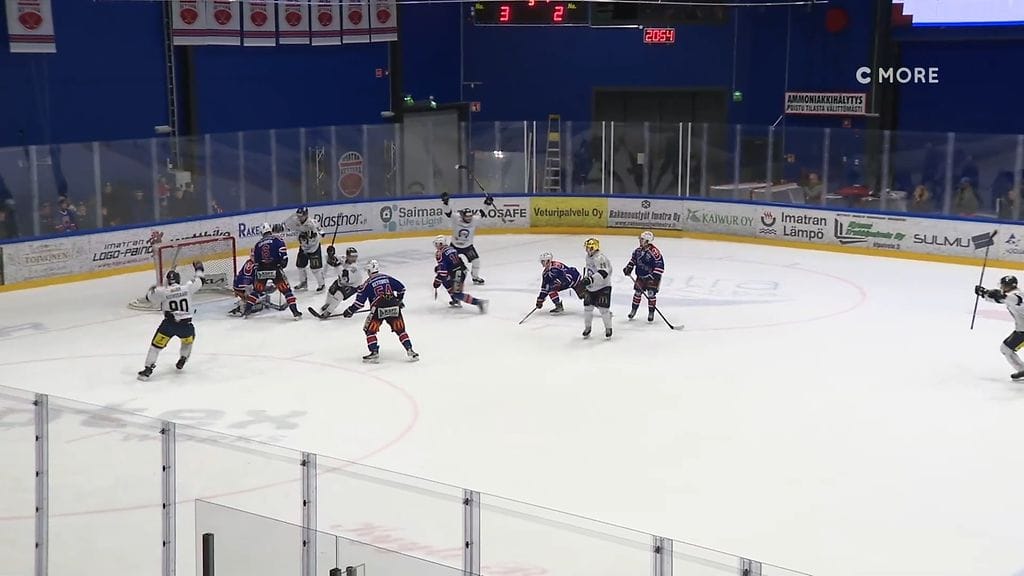 Kiekko-Espoo tasoihin ilman maalivahtia! Janne Hämäläinen vie 6. Mestis-finaalin jatkoerään