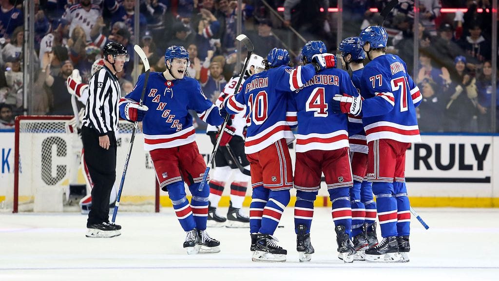 New York Rangers venytti New Jersey Devils -ottelusarjan ratkaisun seitsemänteen peliin.