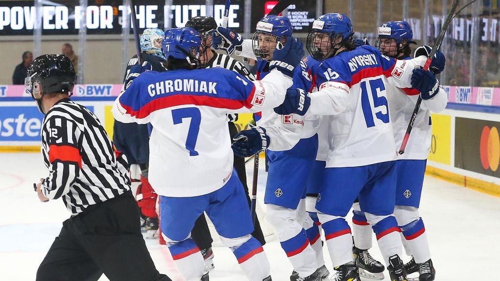 Slovakia oli järjestää uuden yllätyksen alle 18-vuotiaiden MM-kisoissa.