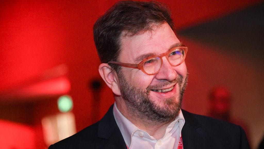 Harakka sanoo Helsingin Sanomien mukaan harkinneensa asettumista ehdolle.