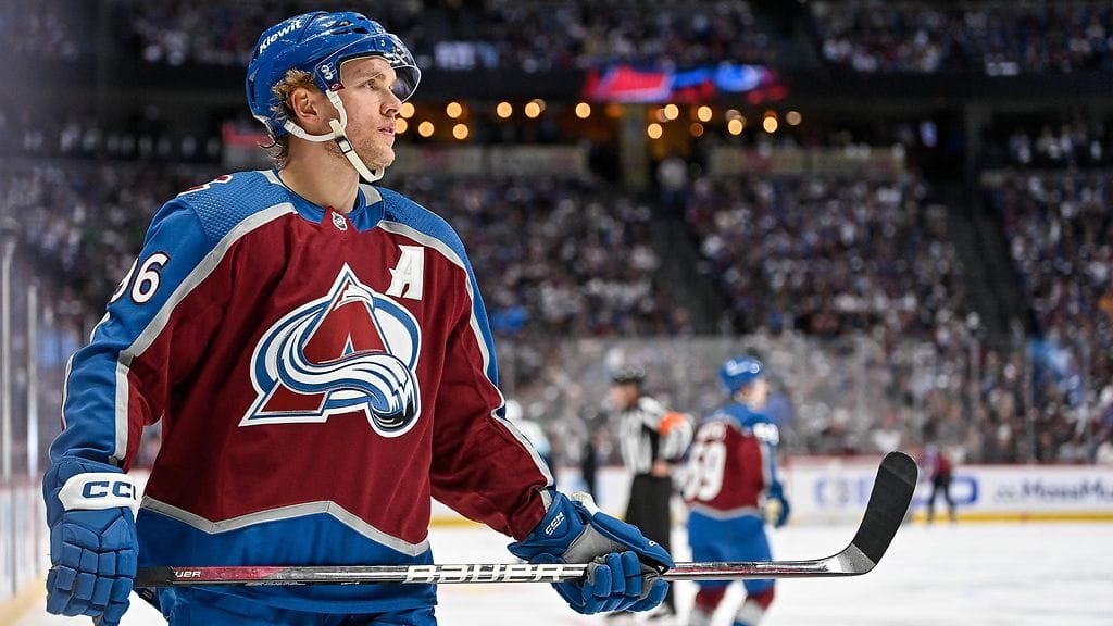 Mikko Rantasen NHL-kausi päättyi jo pudotuspelien avauskierroksella.