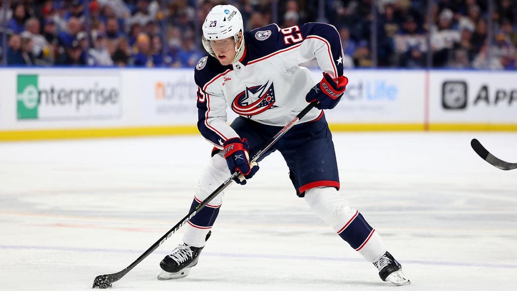 Patrik Laine jää sivuun Tshekin EHT-turnauksesta.