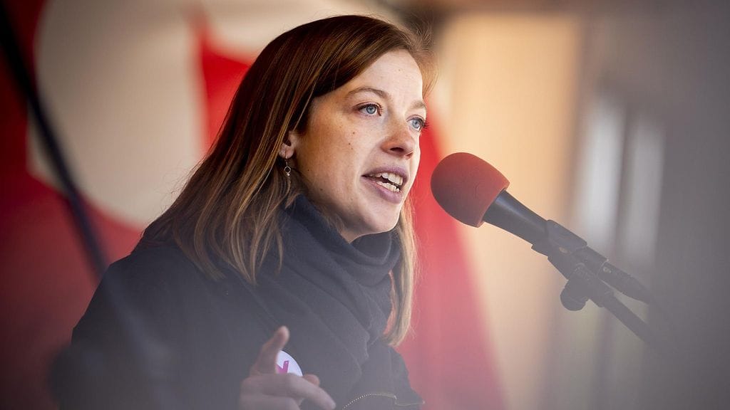 Anderssonin mukaan asumistuen leikkaukset vain lisäisivät köyhyyttä Suomessa.