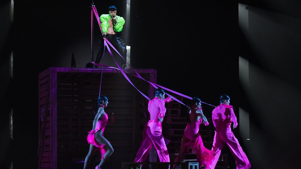 2023.05.01 Corinne Cumming - EBU-9077