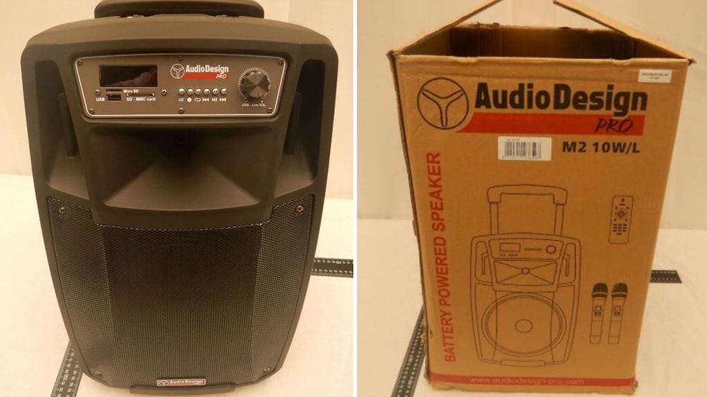 Tässä kaiuttimessa on riski sähköiskuun. Älä käytä!