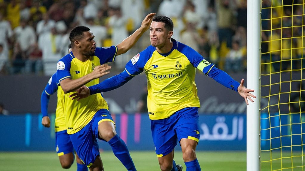 Cristiano Ronaldo tienaa nykyään leveää leipäänsä Saudi-Arabiassa.