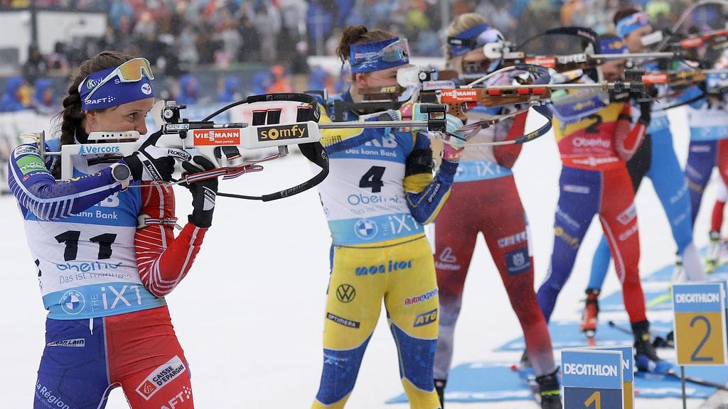 EU:n kemikaaliviranomainen ECHA ehdottaa täysikieltoa lyijyä sisältäville ammuksille, millä voi olla valtavia vaikutuksia ampumahiihtoon. Kuvituskuva.