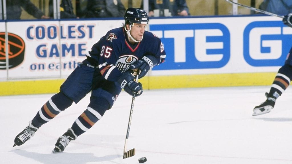 Petr Klima juhli urallaan Stanley Cup -voittoa Edmonton Oilersissa.