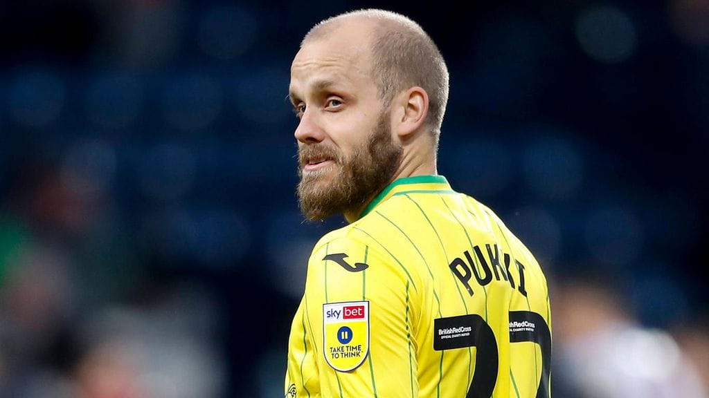 Teemu Pukki on viimeisessä ottelussaan Norwichin kapteeni.