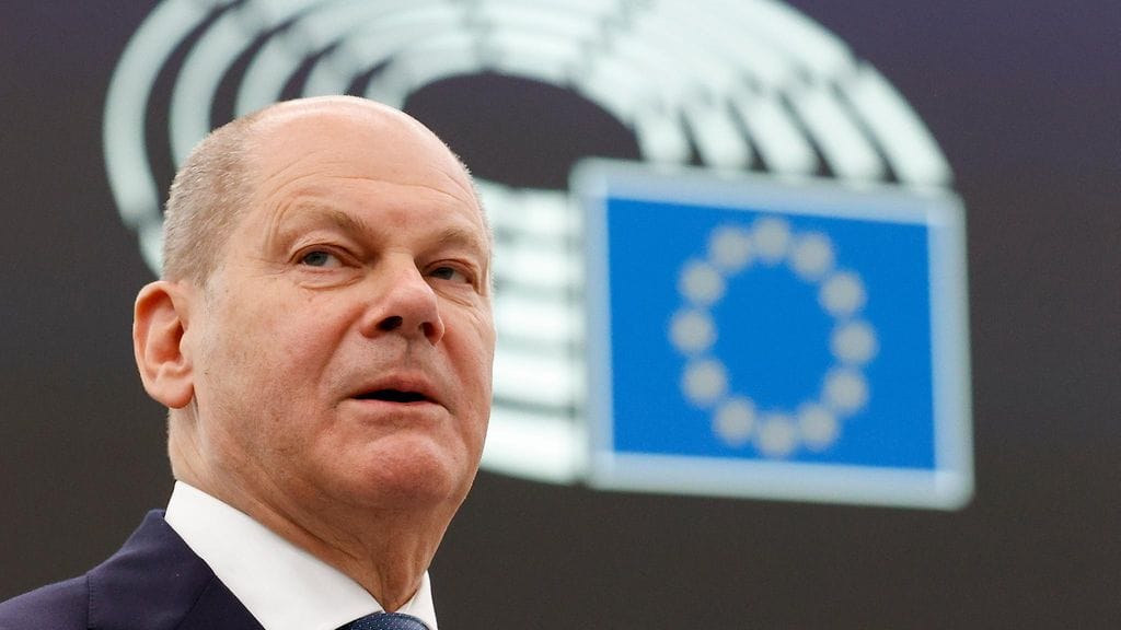 Liittokansleri Scholz muistutti, että esimerkiksi Länsi-Balkanin maille laajentumisesta on tehty lupauksia jo parinkymmenen vuoden ajan.