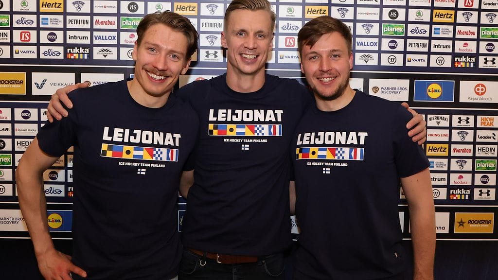 Emil Larmi (vasemmalla), Jussi Olkinuora ja Christian Heljanko ovat Leijonien maalivahtikolmikko Tampereella.