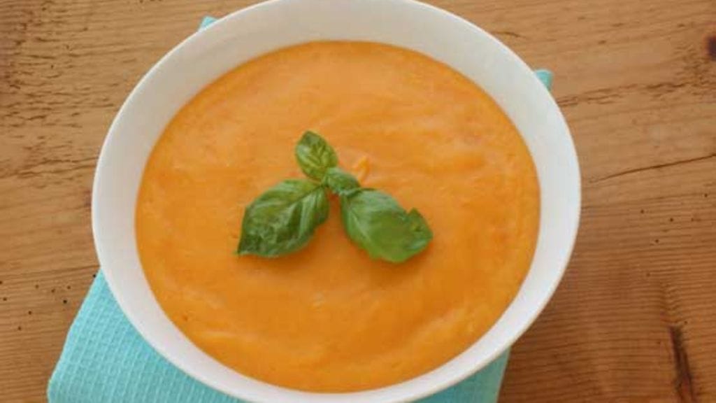 Kasvissosekeitto on terveellinen niin kauan, kun valmistat sen alusta loppuun itse etkä lisää mitään keinotekoista sekaan.