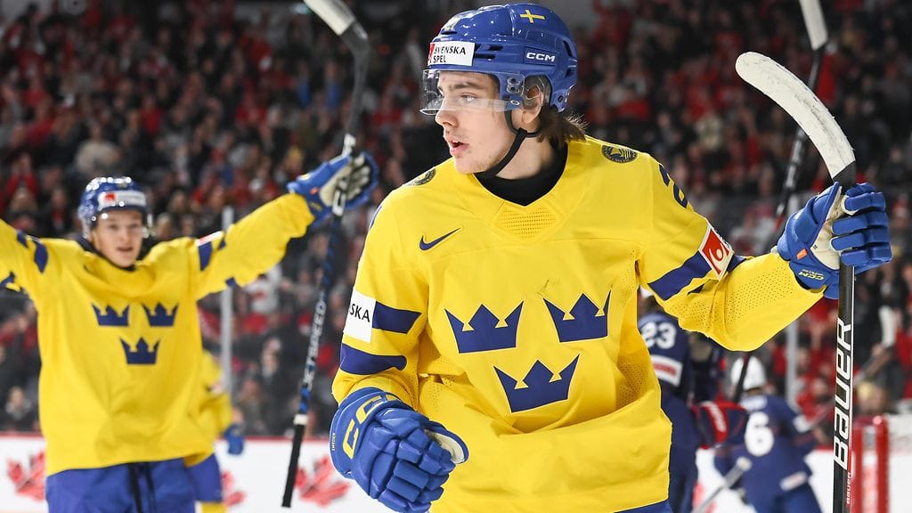 Leo Carlsson iski alle 20-vuotiaiden MM-turnauksessa seitsemässä ottelussa tehot 3+3. Nyt on edessä tulikasten miesten tasolla.