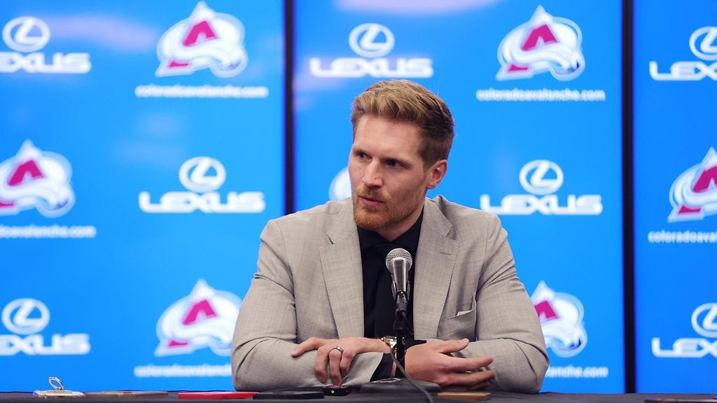 Coloradon kapteenilta Gabriel Landeskogilta jää välistä mahdollisesti koko tuleva kausi polvivamman vuoksi.