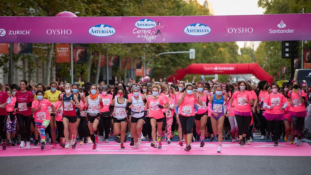 Carrera de la Mujerin Madridin kilpailun voittajalle annettiin monitoimikypsennin ja laihdutustuotteita.