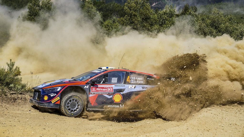 Esapekka Lappi lähtee tavoittelemaan nousua viidenneltä tilalta Portugalin MM-rallissa.
