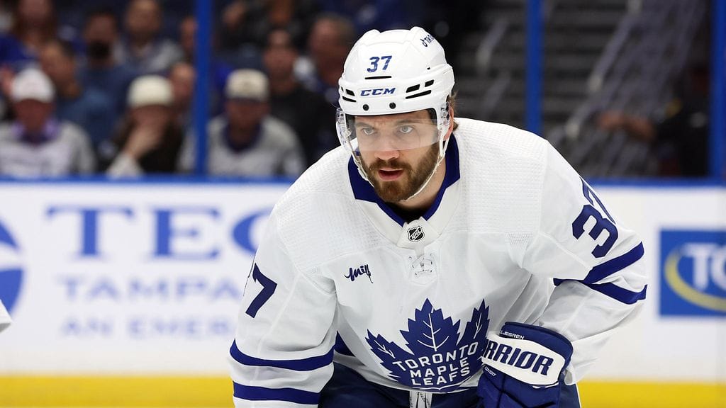 Timothy Liljegren liittyy Tre Kronoriin, jos lääkärintarkastuksesta näytetään vihreää valoa.