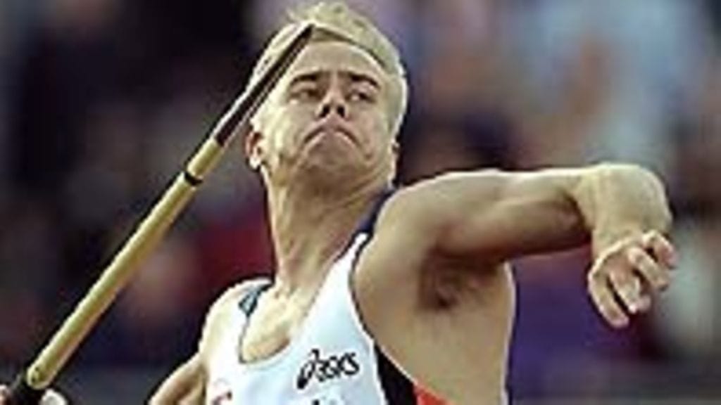 Photo: Clive Mason /Allsport