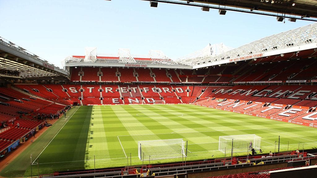 Sheikki Jassim pyrkii yksinään Manchester Unitedin omistajaksi. Kuvassa kuvituskuvaa kotinurmelta Old Traffordilla..