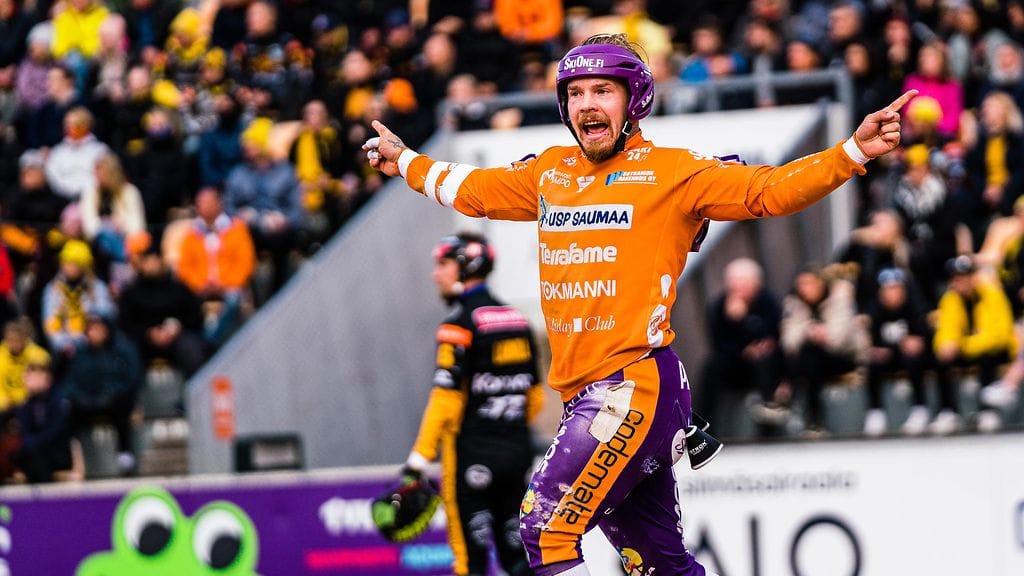 Superpesiksen ja Joensuun Mailan tähteä Joni Rytköstä epäillään häirinnästä.