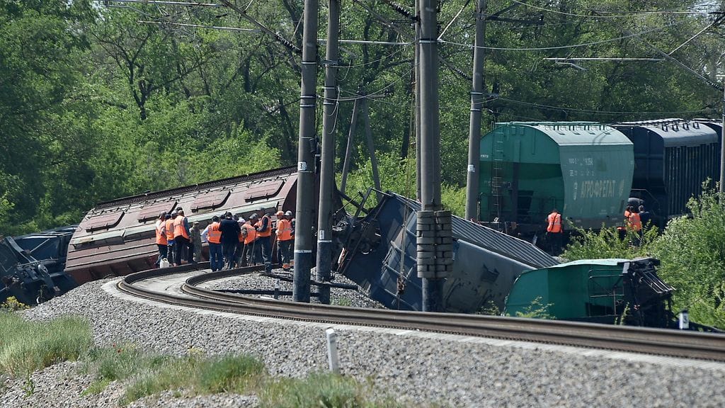 Juna syöksyi raiteilta 18. toukokuuta.