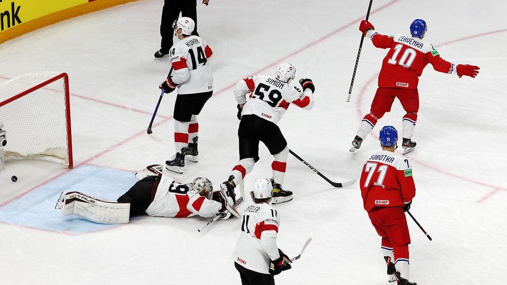 Tshekki teki 1-0-maalin.