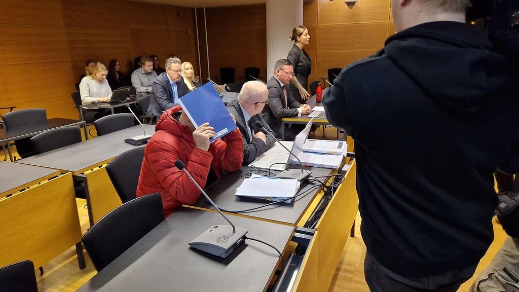 Oikeus ei nähnyt vakaalla harkinnalla tehtyä henkirikosta murhaksi, koska se ei kokonaisuutena katsoen ollut törkeä murhan edellyttämällä tavalla.