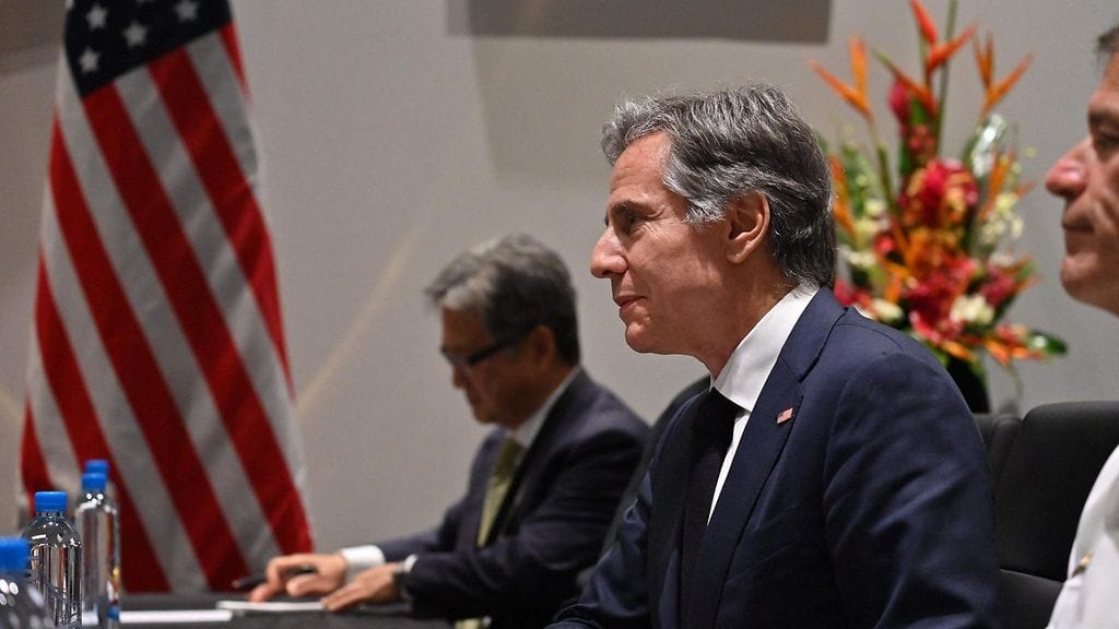 Antony Blinken kuvattuna Papua-Uusi-Guinean pääkaupungissa Port Moresbyssa 22. toukokuuta 2023.