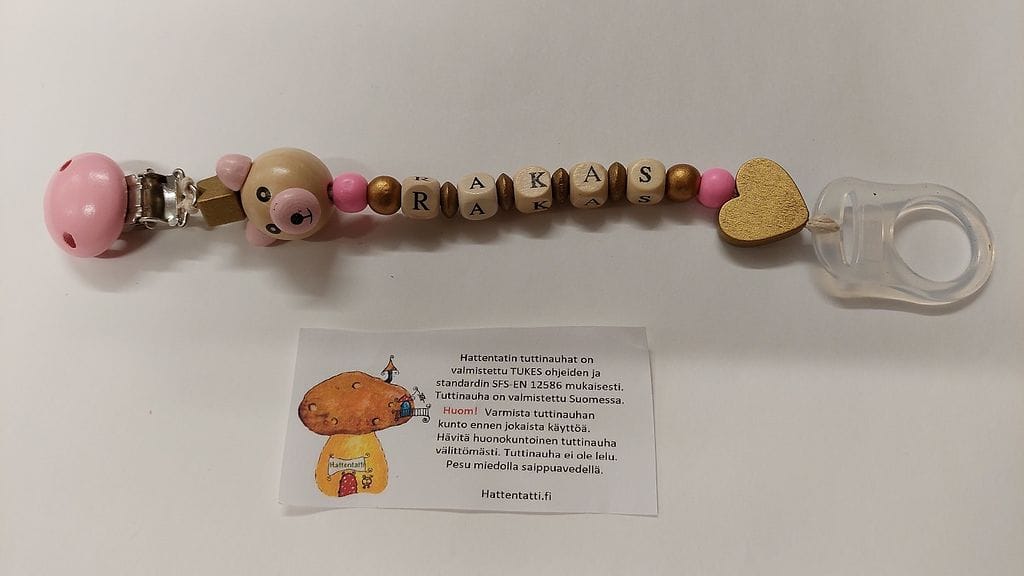 Hattentatti Oy:n tuttinauhassa kuristumis- ja tukehtumisriski.