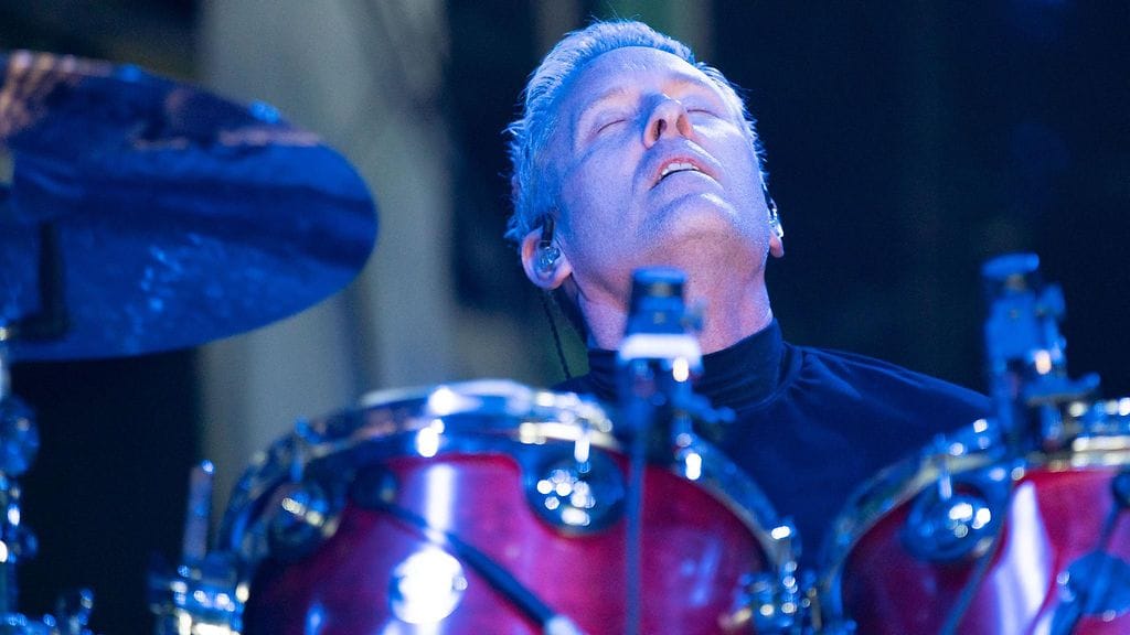 Josh Freese keikalla vuonna 2022