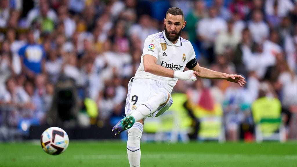 Karim Benzemalle on ESPN:n mukaan tarjottu muhkeaa diiliä.