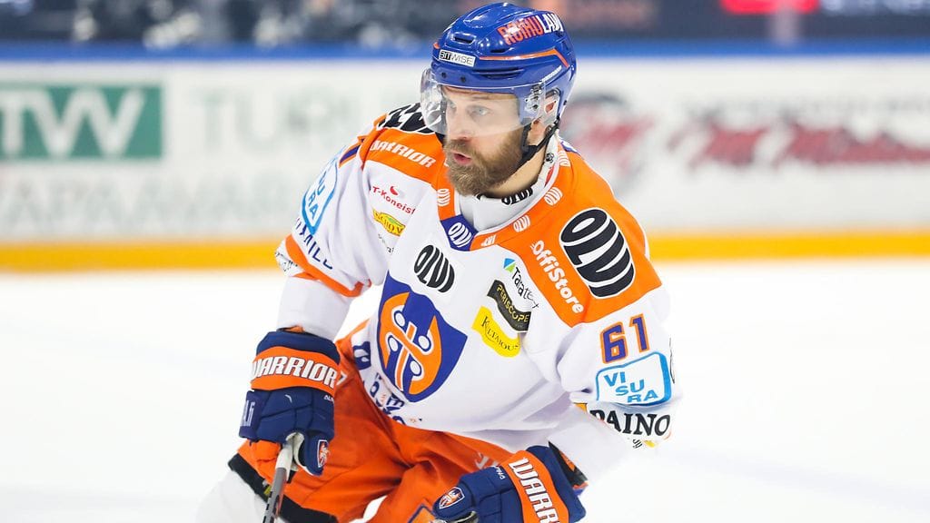 Casimir Jürgens pelasi Tapparassa kaksi kautta ja voitti kahden SM-kullan lisäksi CHL-mestaruuden.