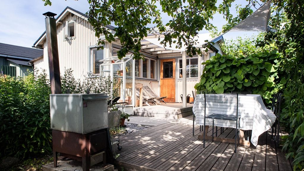 Suomen_kaunein_koti_kesamokit_S11_EPS07_Helsinki2_001