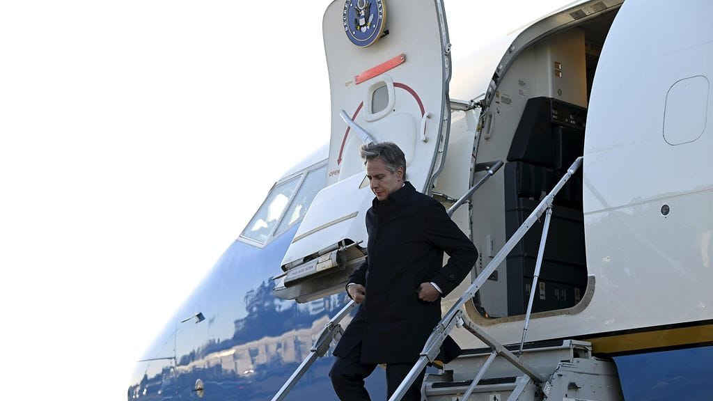 Blinken saapui Suomeen Naton epävirallisesta ulkoministerikokouksesta Oslosta.