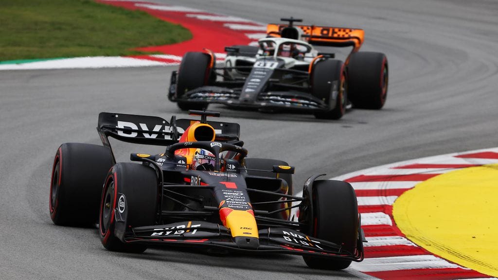 Max Verstappen ajoi paalupaikalle Espanjan GP:ssä.