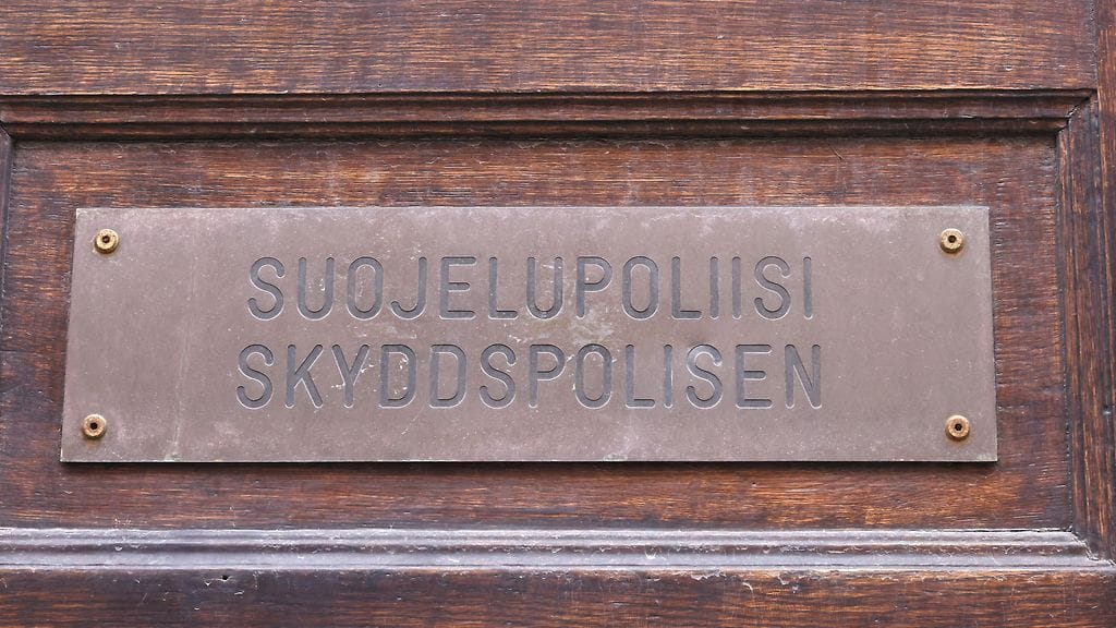 Suojelupoliisia ollaan sisäministeriössä siirtämässä poliisiosaston alaisuuteen.