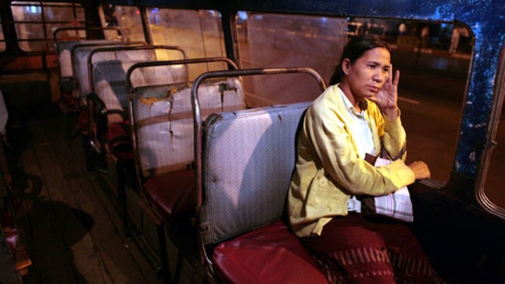 Kulkuvälineet ovat Myanmarissa alkeellisia. Teillä tulisi matkustaa vain päiväsaikaan.